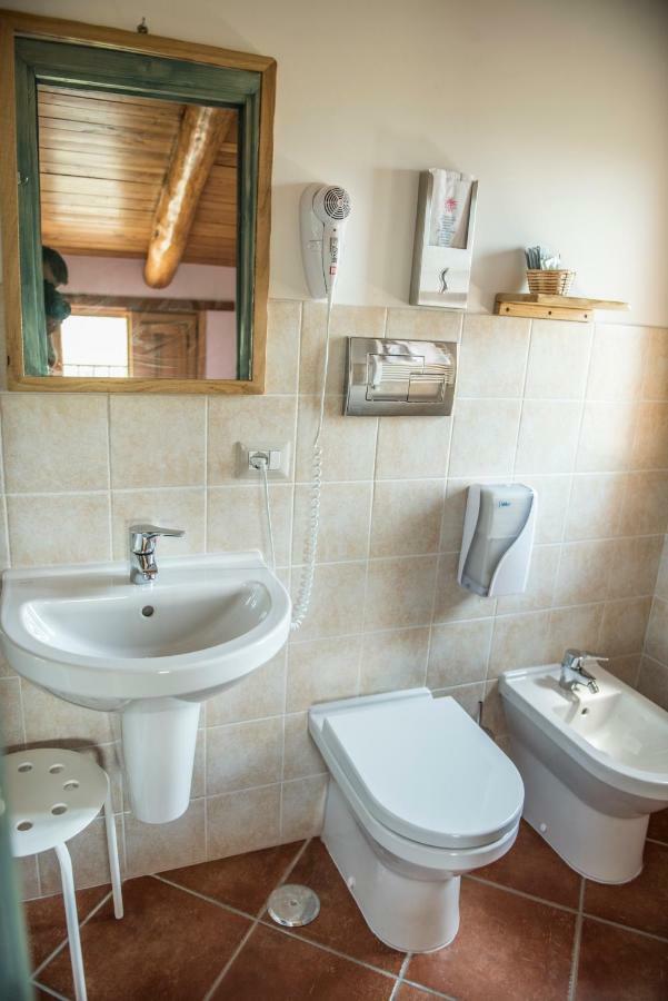B&B Rifugio Tra Gli Ulivi Campagna Εξωτερικό φωτογραφία