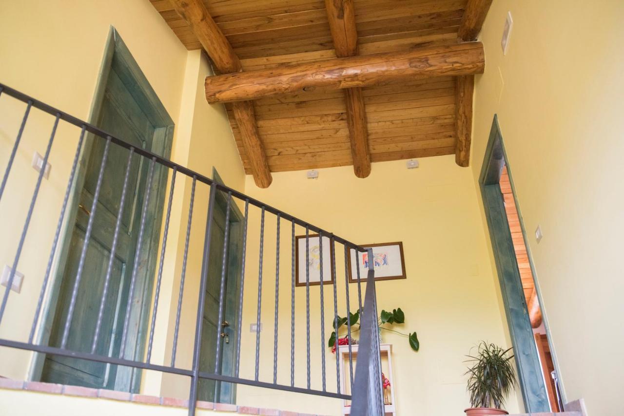 B&B Rifugio Tra Gli Ulivi Campagna Εξωτερικό φωτογραφία